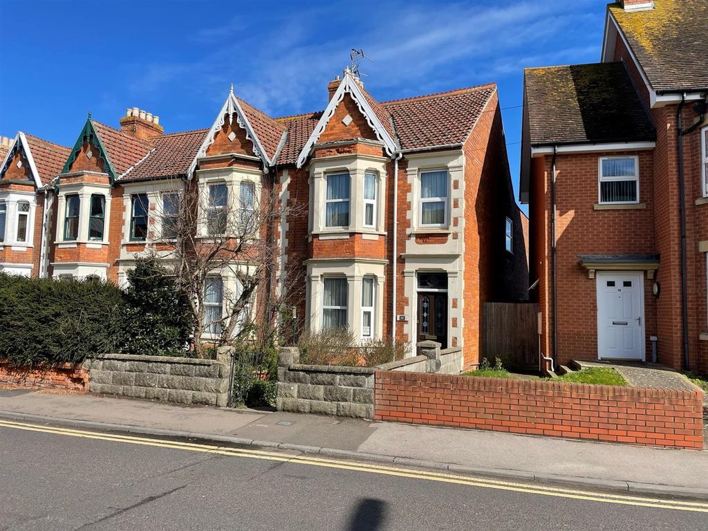 3 bed end terrace house for sale in Highbridge Road, BurnhamOnSea TA8