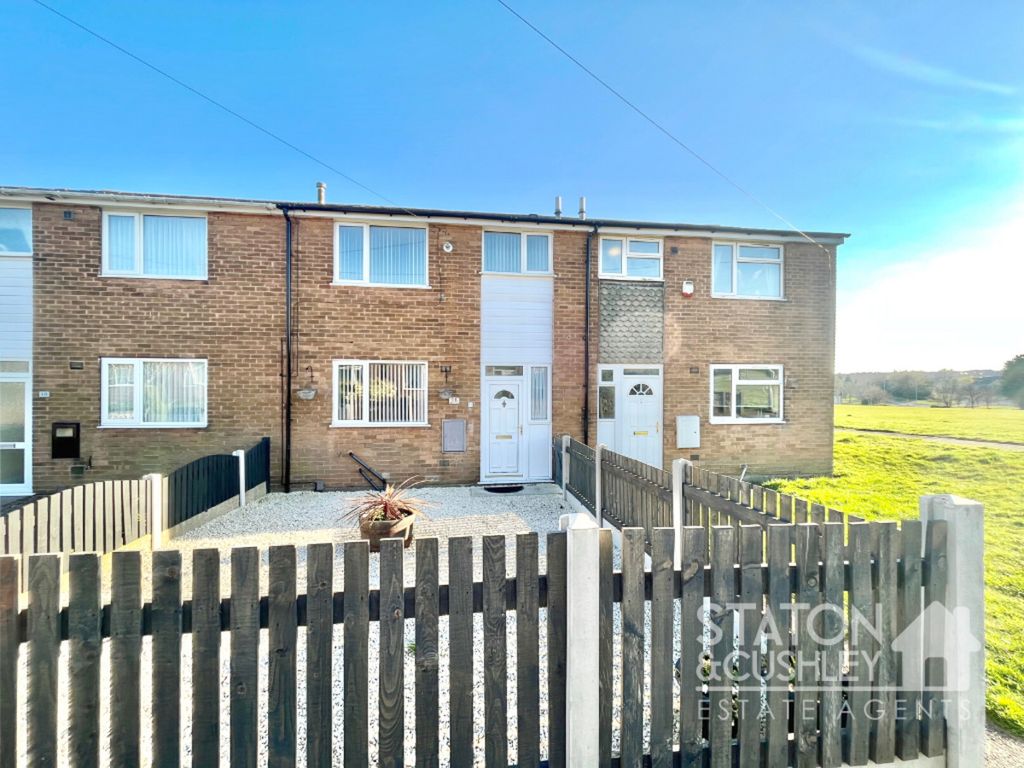 3 bed terraced house for sale in Barton Court, Mansfield NG18 Zoopla