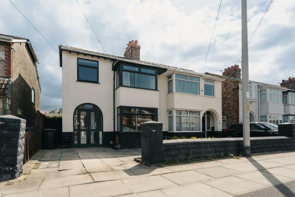 3 bed semidetached house for sale in Stuart Road, Crosby, Liverpool