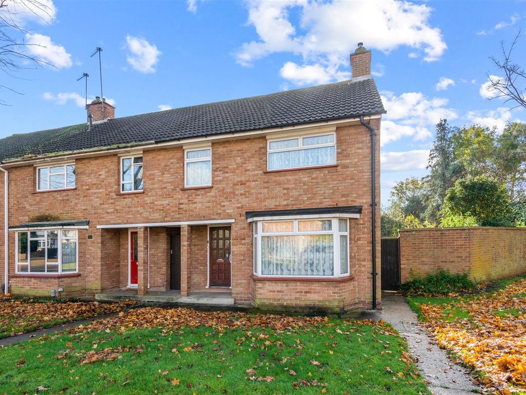 3 bed property for sale in Sycamore Avenue, Hayes UB3, £505,000 Zoopla