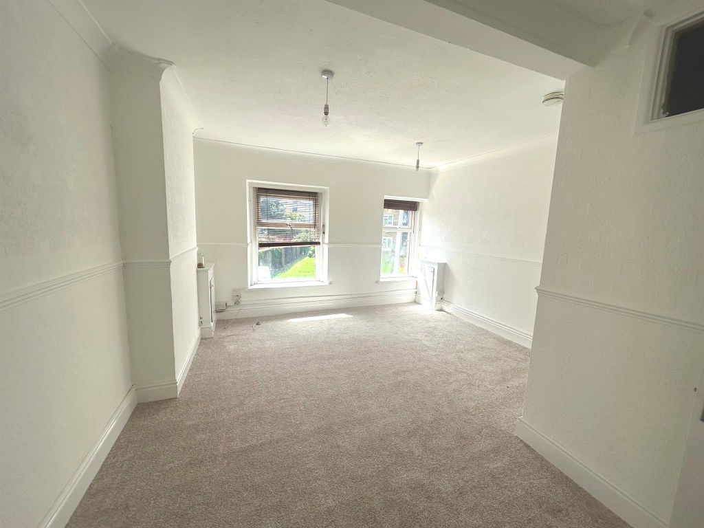 1 bed flat for sale in Mill Road, Ely, Cardiff CF5, £90,000 Zoopla