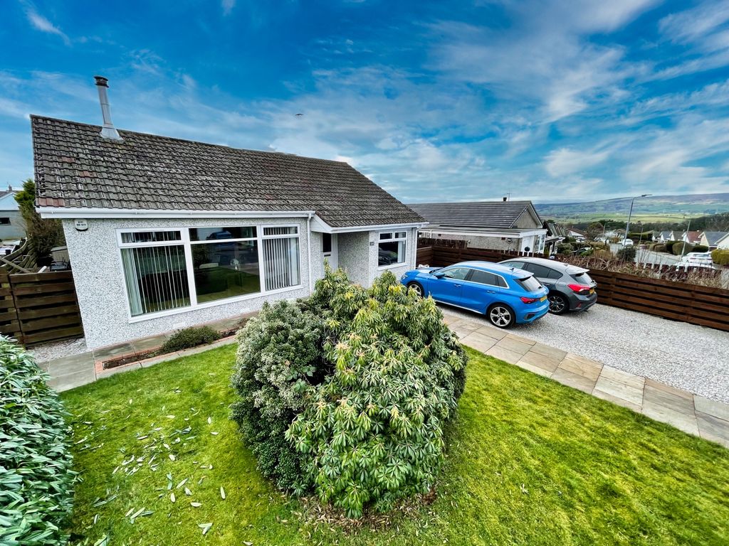 3 bed detached bungalow for sale in Lomond Crescent, Beith KA15 Zoopla