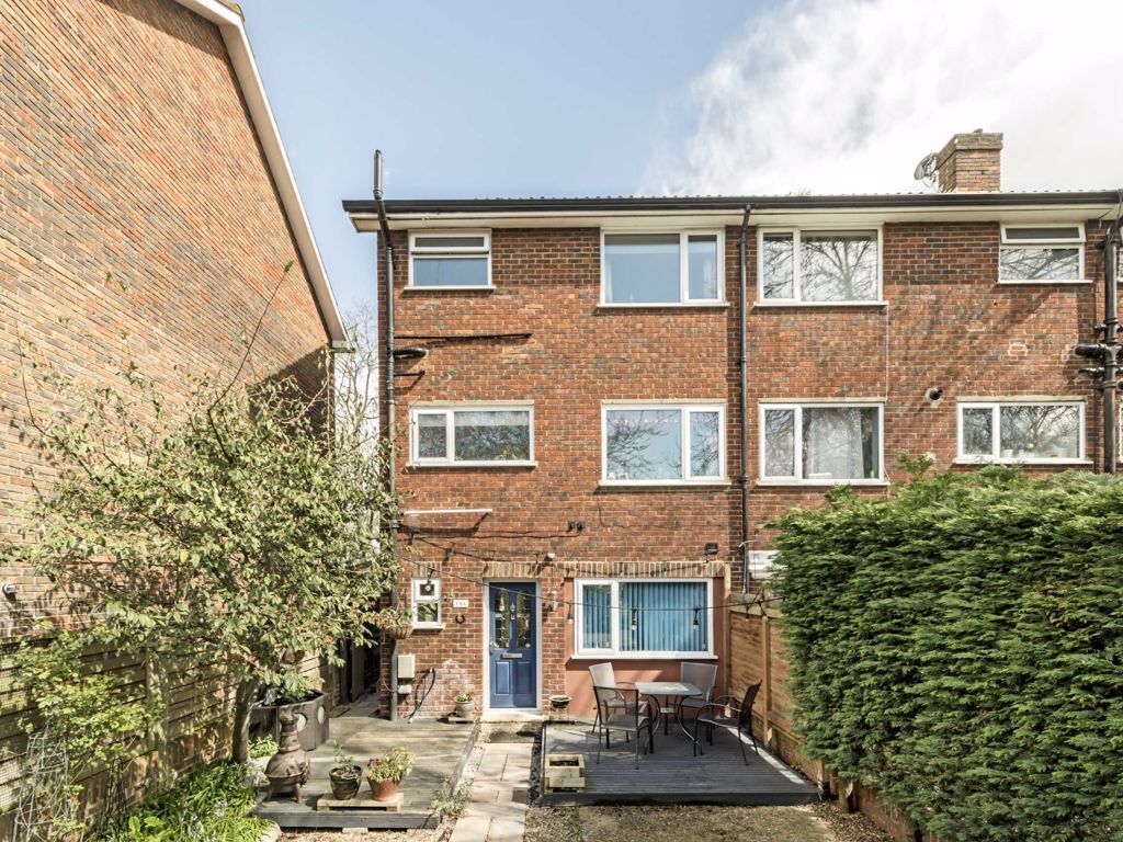 5 bed property for sale in Staines Road East, SunburyOnThames TW16 Zoopla