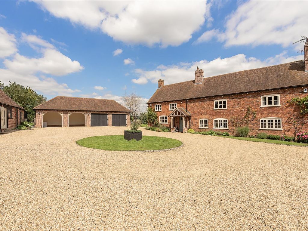 9 bed property for sale in Ansells End, Kimpton, Hitchin SG4, £