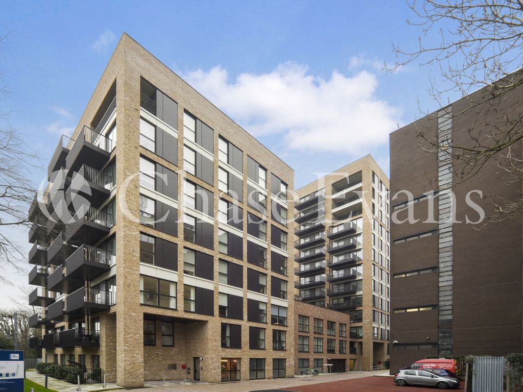 1 bed flat to rent in Dundee House, West Ealing, London W13, £1,993 pcm