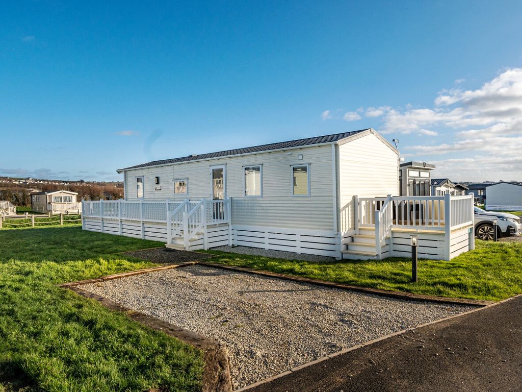 2 bed mobile/park home for sale in Bude Holiday Resort, Maer Lane, Bude