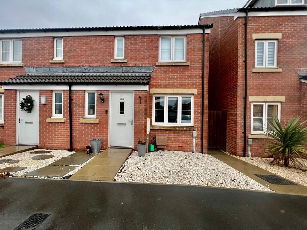 3 bed property for sale in Stump Street, Berkeley GL13, £110,000 Zoopla