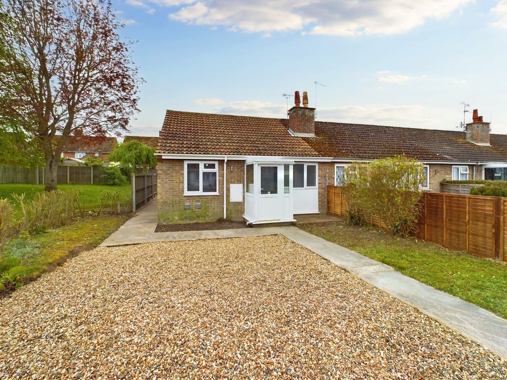 2 bed terraced bungalow for sale in Albert Rolph Drive, Lakenheath