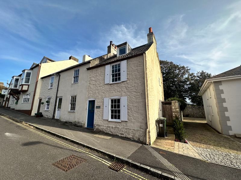 3 bed terraced house for sale in Chamberlaine Road, Wyke Regis