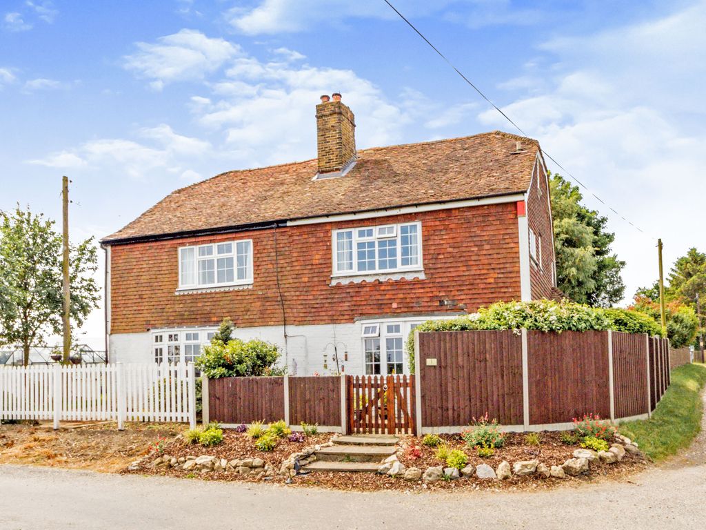 3 bed semidetached house for sale in Lidsing Road, Boxley, Maidstone