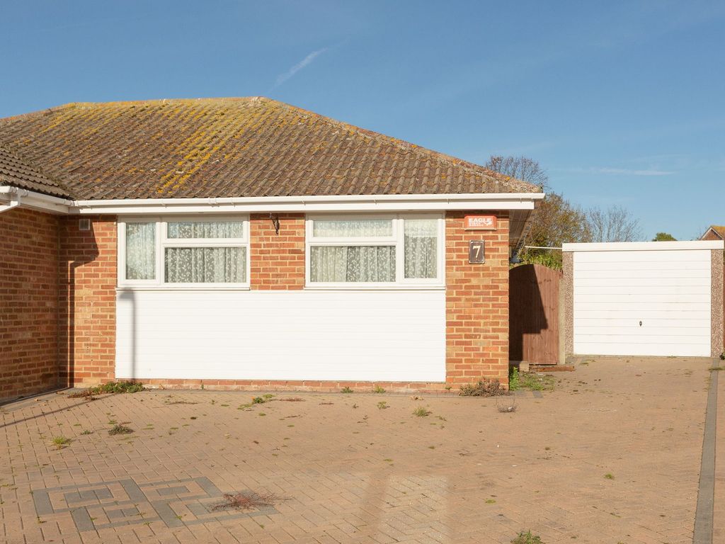 2 bed semidetached bungalow for sale in Woodland Avenue, Birchington