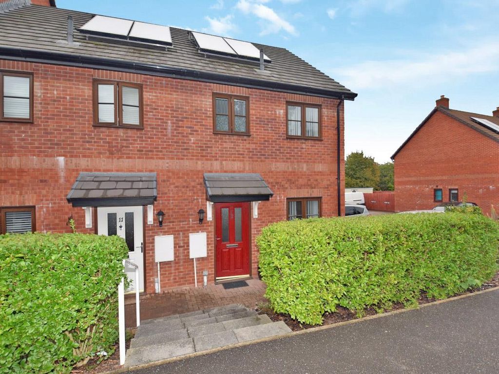 2 bed terraced house for sale in Bakers Mews, Fore Street, Cullompton