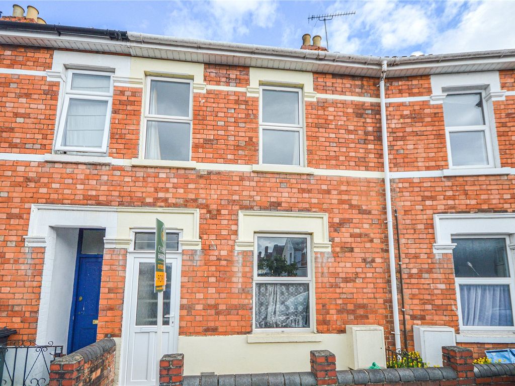 2 bed terraced house for sale in Tennyson Street, Town Centre, Swindon