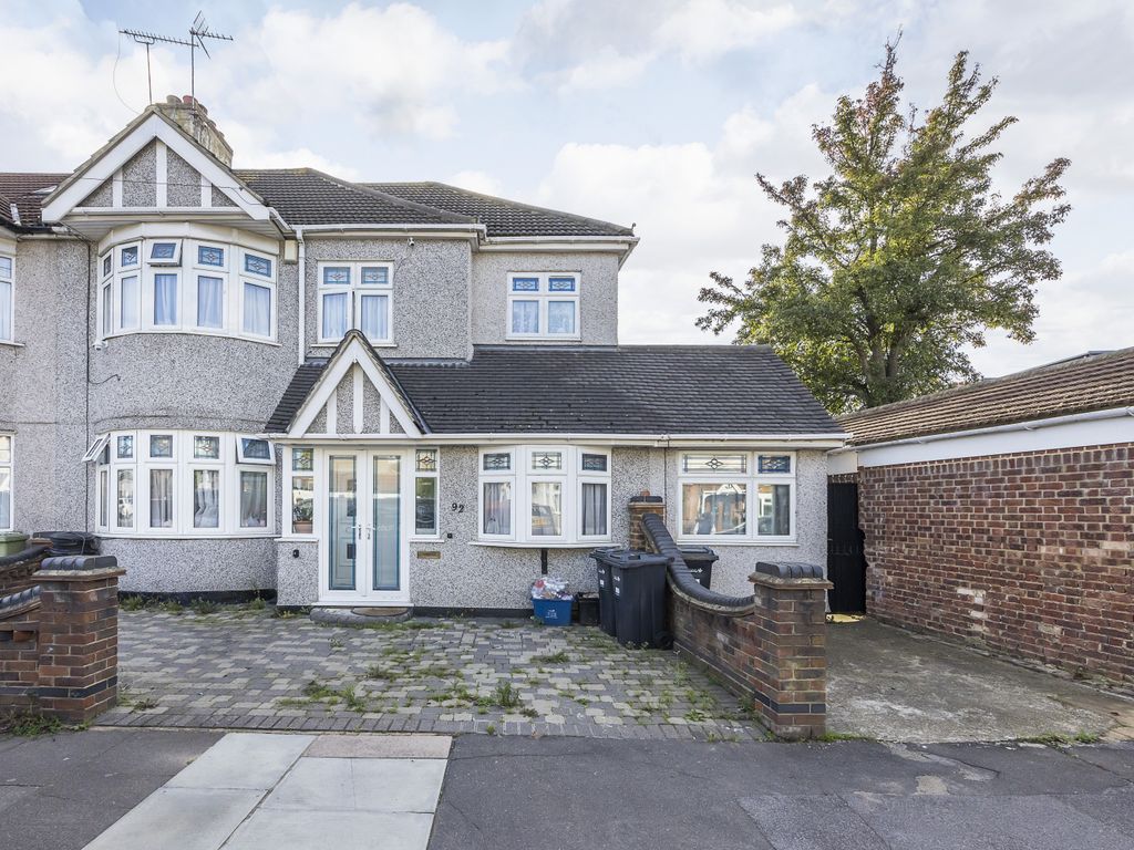 5 bed semidetached house for sale in Ashurst Drive, Ilford IG2 Zoopla