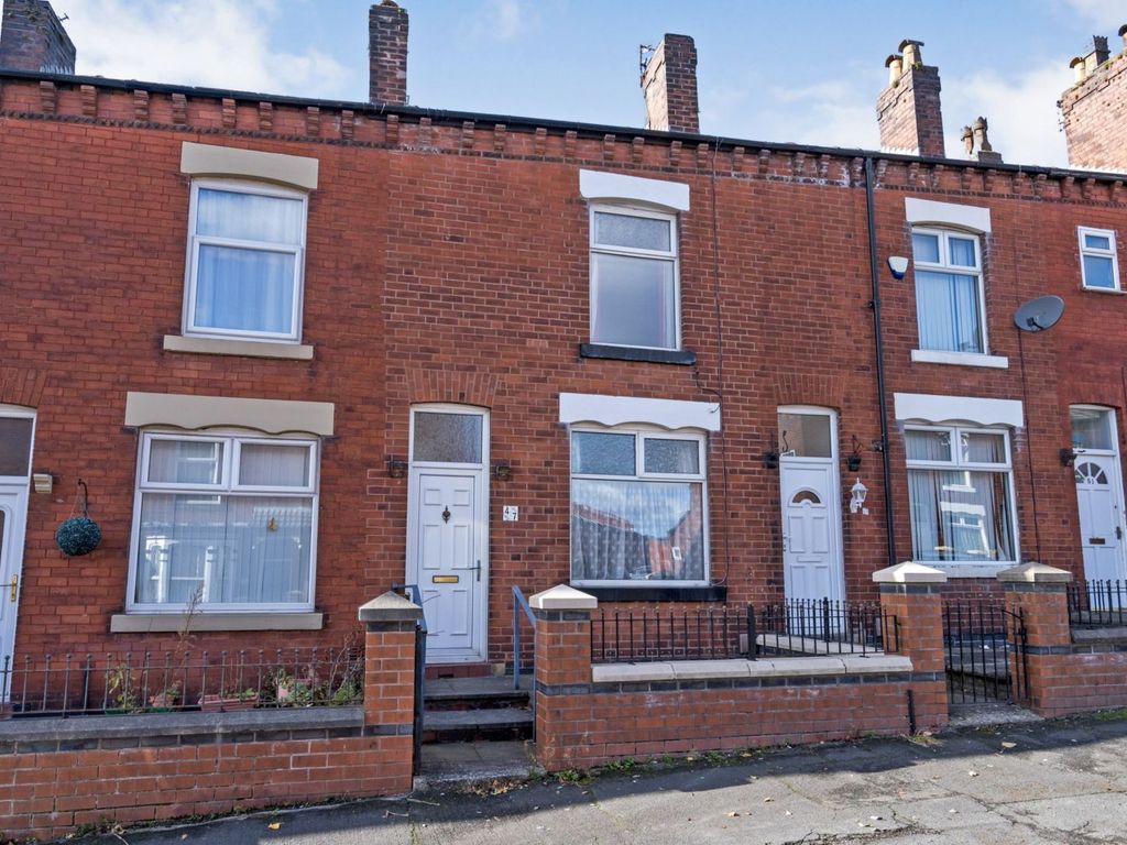 2 bed terraced house for sale in Beverley Road, Bolton BL1 Zoopla