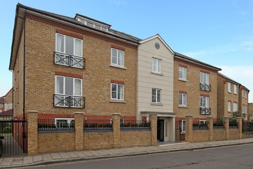 2 bed flat for sale in Old Chiswick Yard, Pumping Station Road