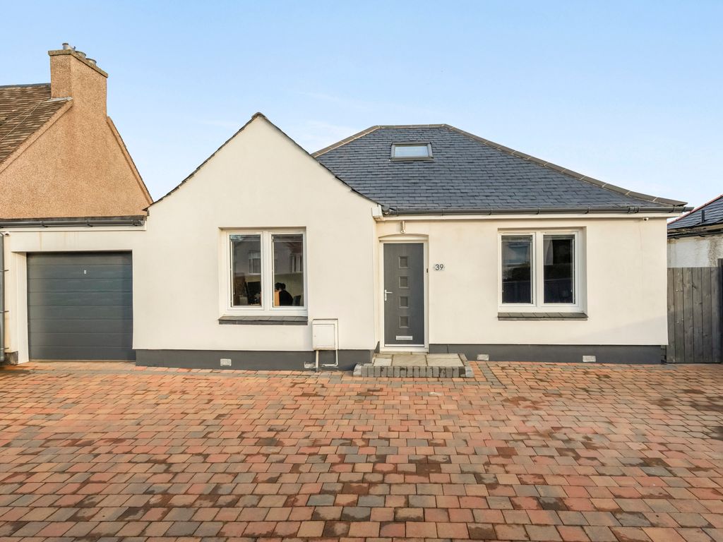 3 bed detached house for sale in 39 Moredun Park Gardens, Gilmerton, Edinburgh EH17 Zoopla