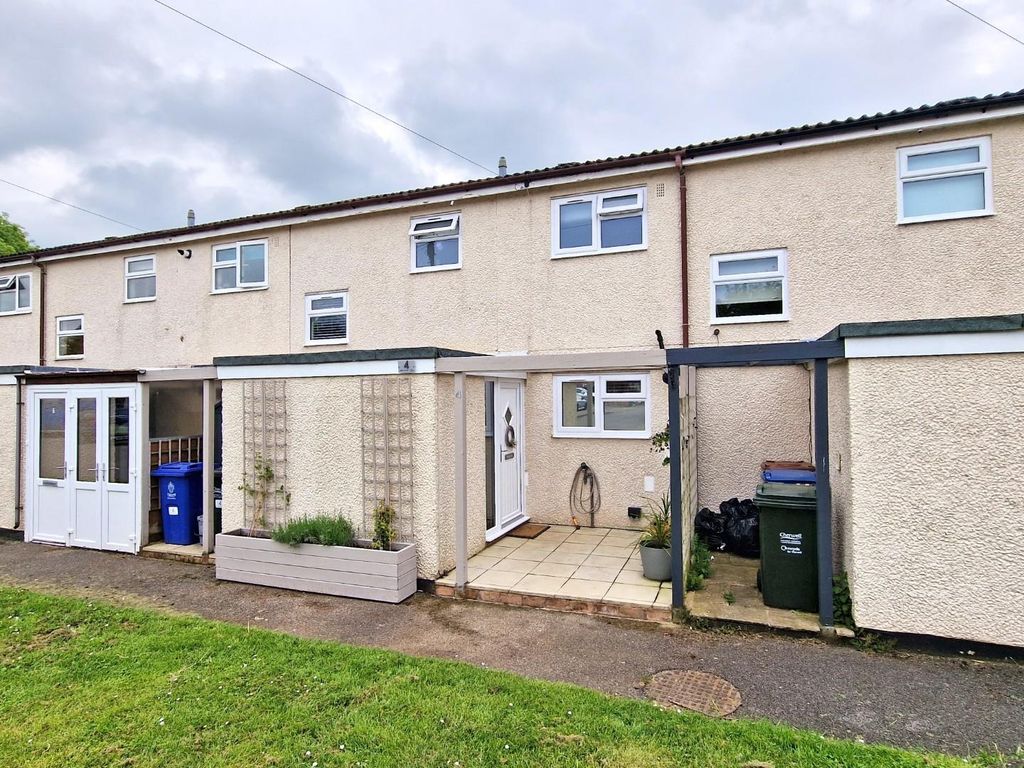 2 bed terraced house for sale in Laburnum Close, Ambrosden, Bicester