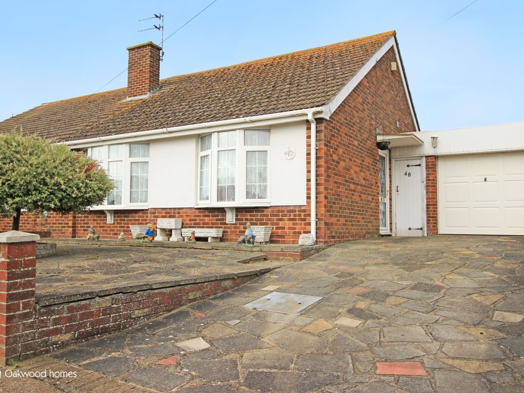 3 bed semidetached bungalow for sale in Langdale Avenue, Ramsgate CT11
