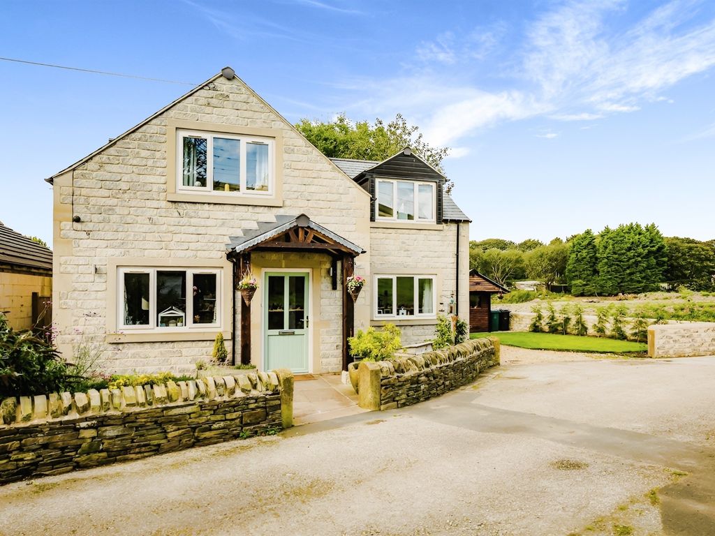 4 bed detached house for sale in School Cote Brow, Holmfield, Halifax