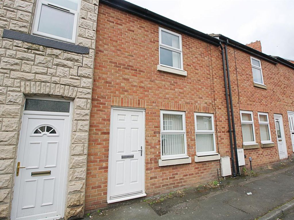 2 bed terraced house to rent in Gladstone Street, Lemington, Newcastle