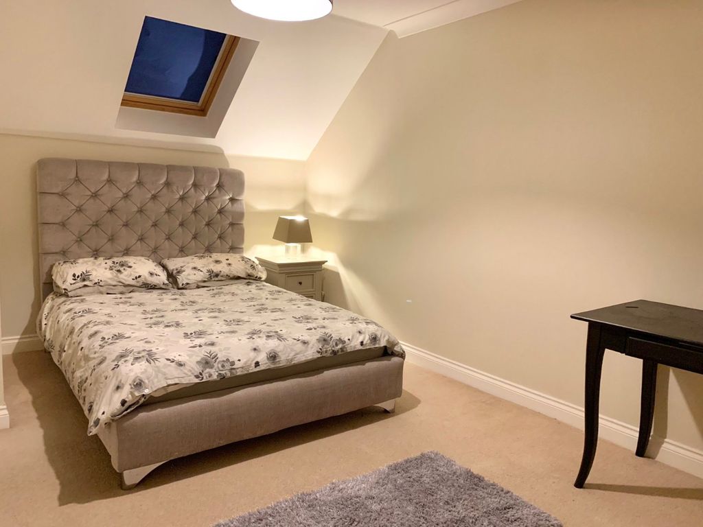 1 bed property to rent in Cavell Drive, Stortford CM23, £695