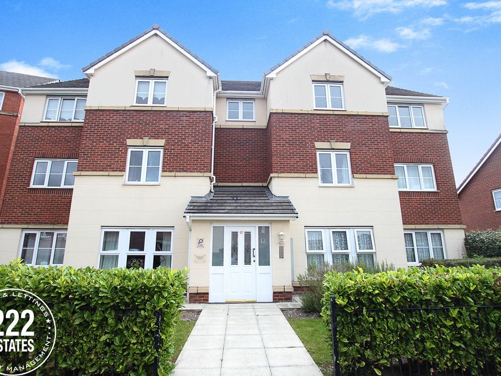 2 bed flat to rent in Mckinley Street, Great Sankey, Warrington WA5