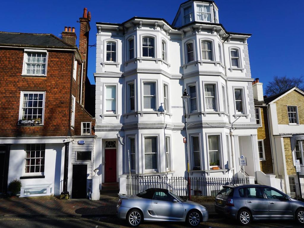 Studio to rent in London Road, Tunbridge Wells, Kent TN1, £695 pcm Zoopla