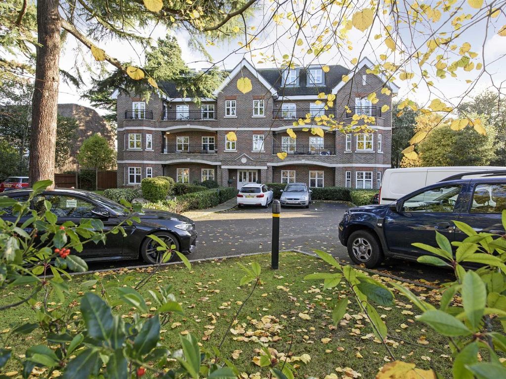 2 bed flat to rent in Roosevelt Court, 84A Augustus Road, Southfield