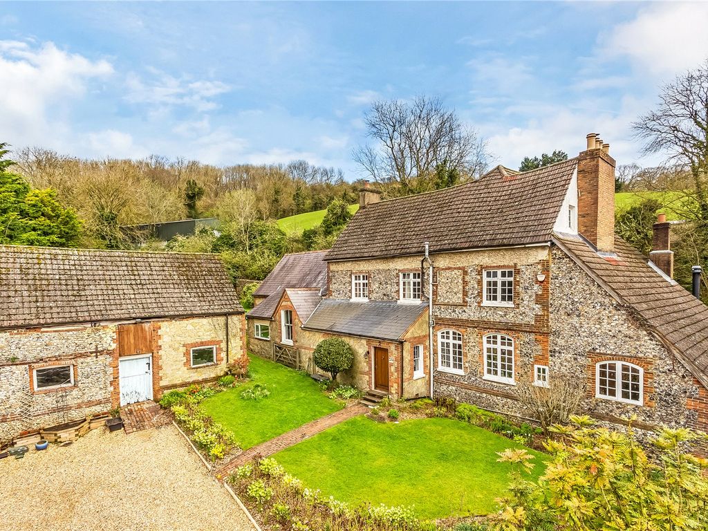 6 bed detached house for sale in Flower Lane, Godstone, Surrey RH9, £