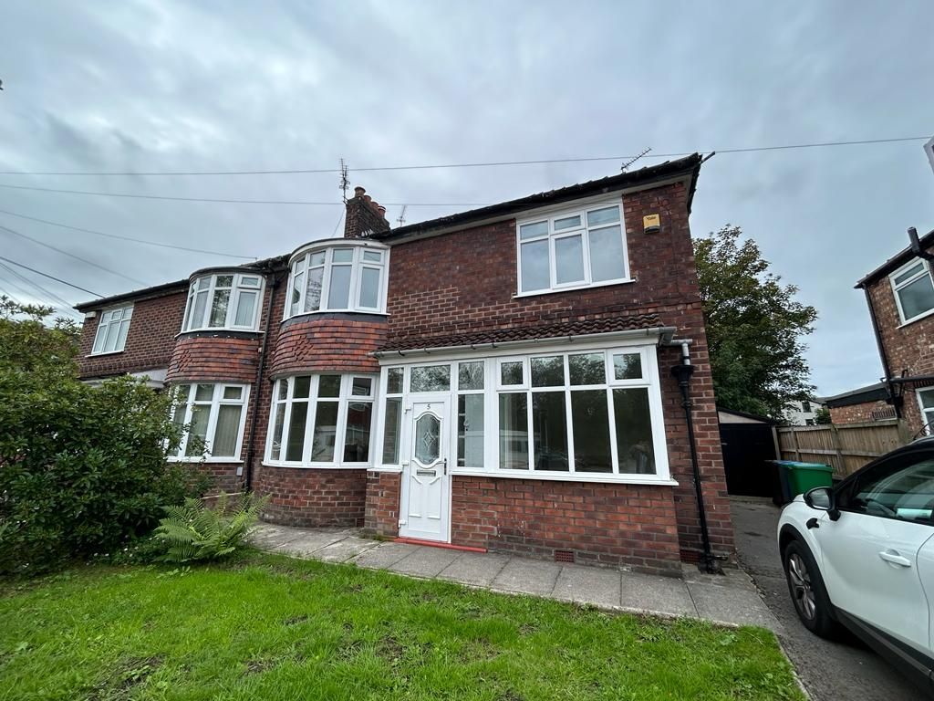 3 bed semidetached house to rent in Heyridge Drive, Northenden