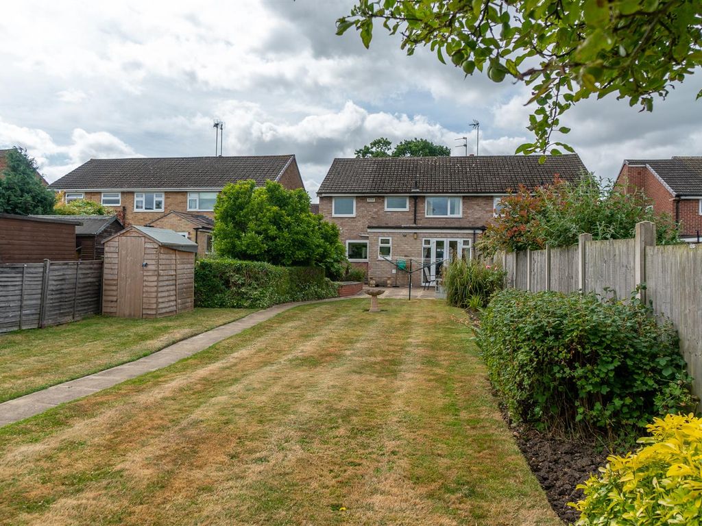 3 bed semidetached house for sale in Westerham Road, Ruddington