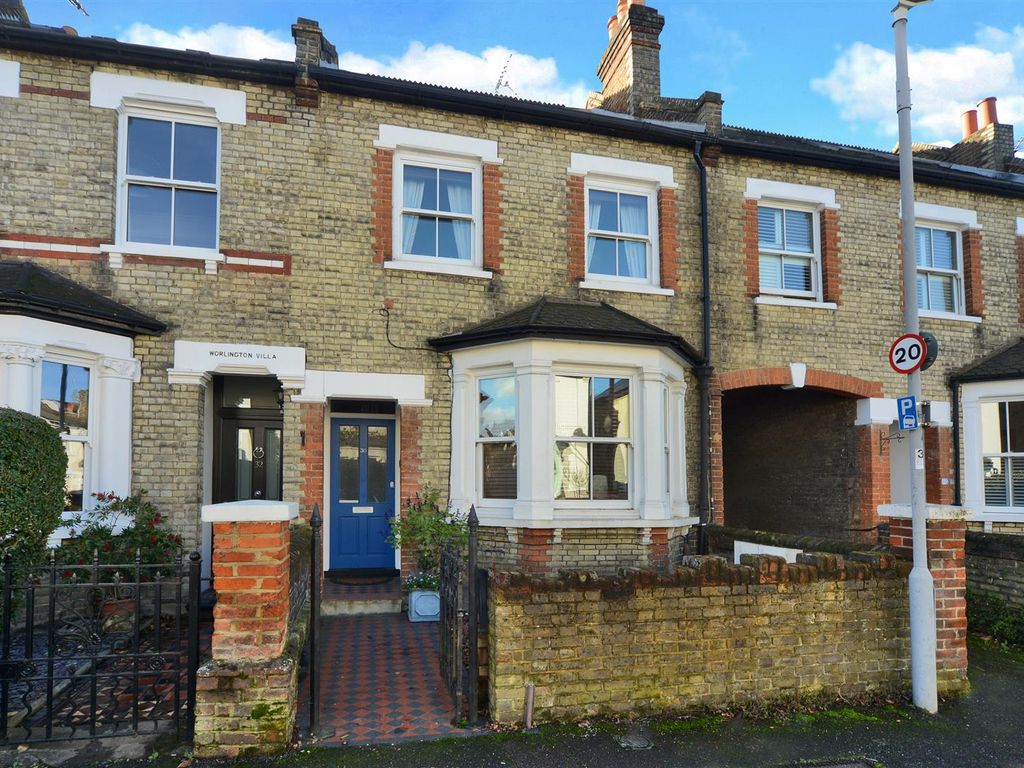 2 bed flat for sale in Arlington Road, Surbiton KT6, £500,000 Zoopla