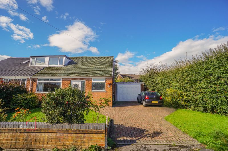 4 bed semidetached bungalow for sale in Eskdale Avenue, Blackrod