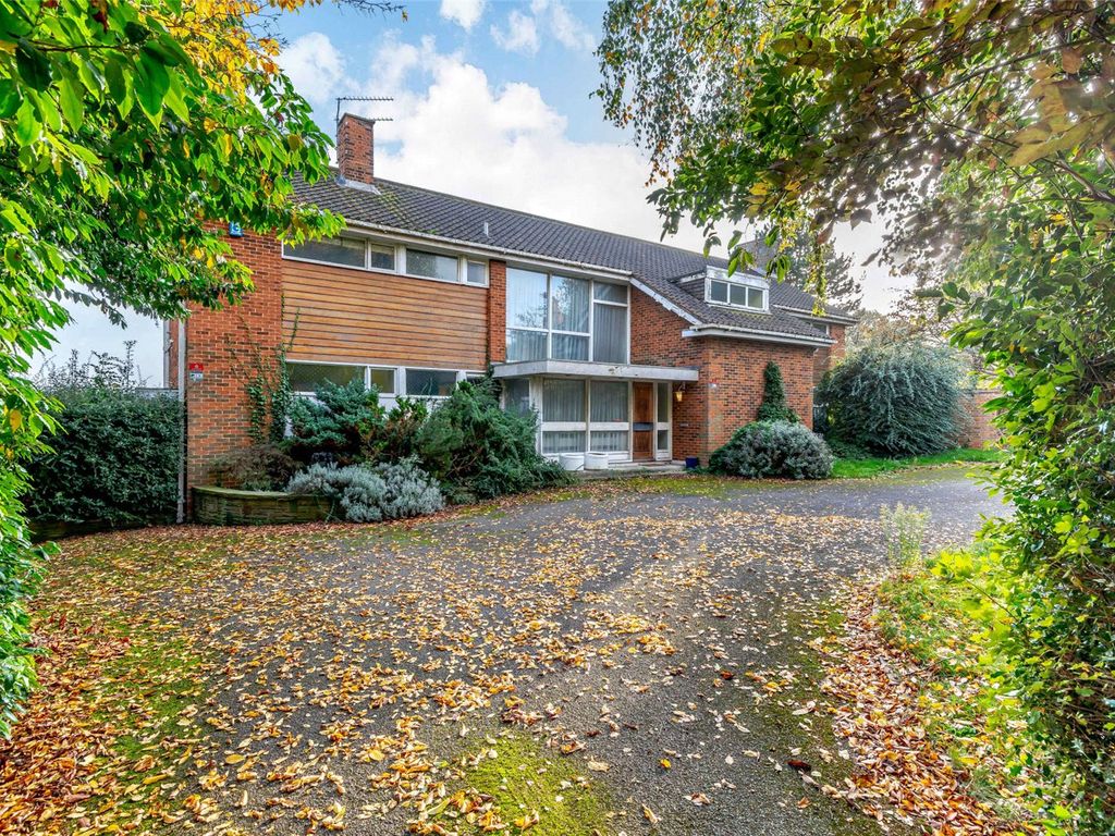 Land for sale in The Ridgeway, Chatham, Kent ME4 Zoopla