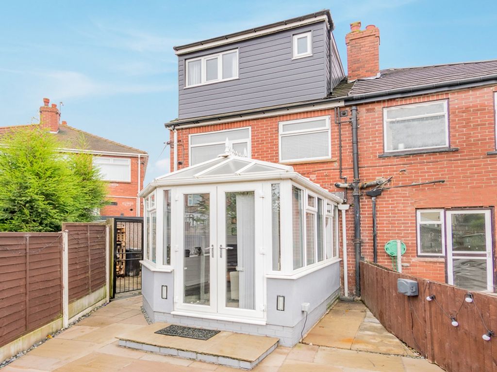 3 bed semidetached house for sale in Haigh Moor Road, Tingley