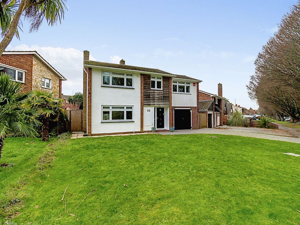 4 bed detached house for sale in River Walk, Southampton SO18 Zoopla