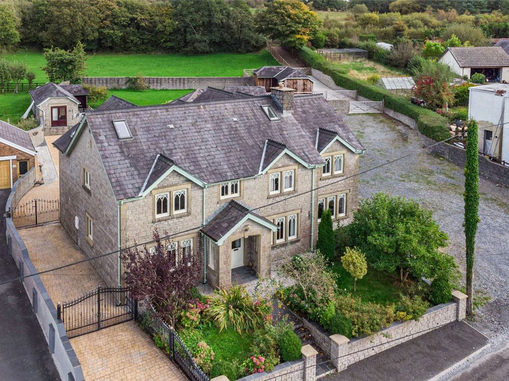 7 bed detached house for sale in Cynheidre, Llanelli, Carmarthenshire