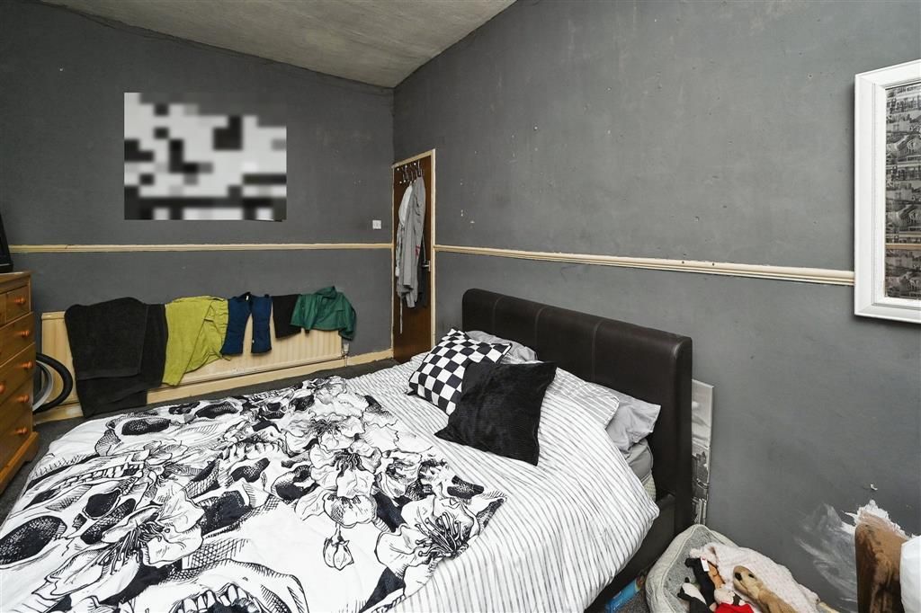 3 bed terraced house for sale in Portland Street, New Houghton