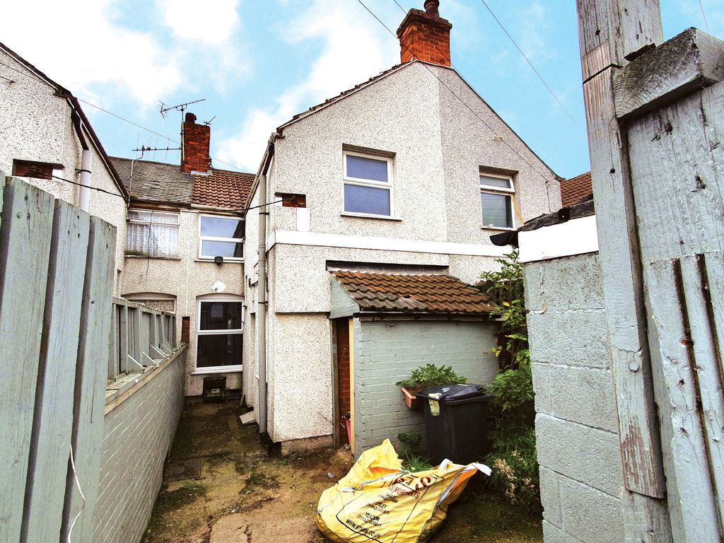 2 bed terraced house for sale in Doe Quarry Terrace, Dinnington, Sheffield S25, £25,000 Zoopla