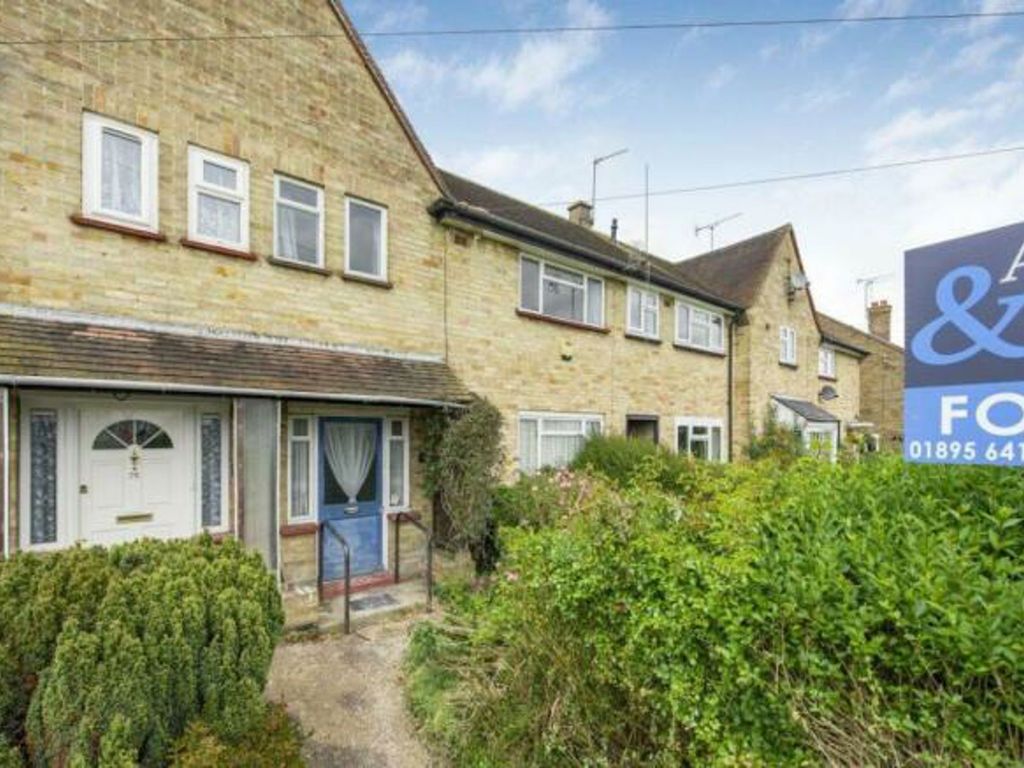 2 bed terraced house for sale in Northwood Way, Harefield, Uxbridge UB9