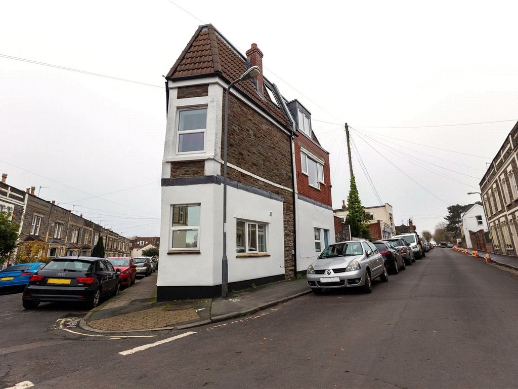 2 bed flat for sale in Etloe Road, Henleaze, Bristol BS6 Zoopla