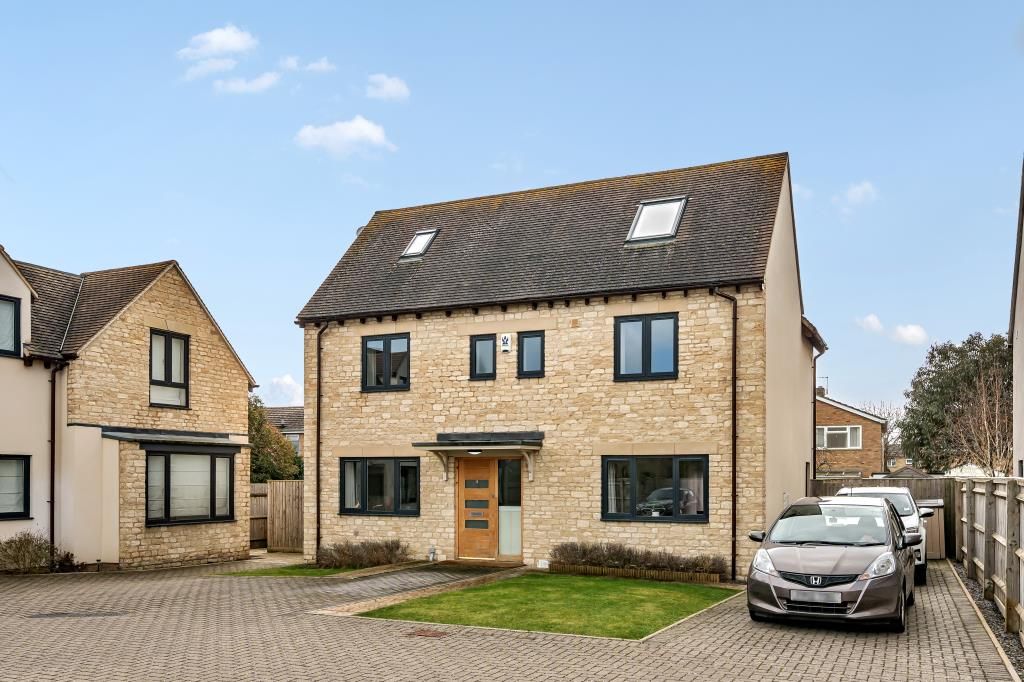 4 bed detached house for sale in Kidlington, Oxfordshire OX5 Zoopla
