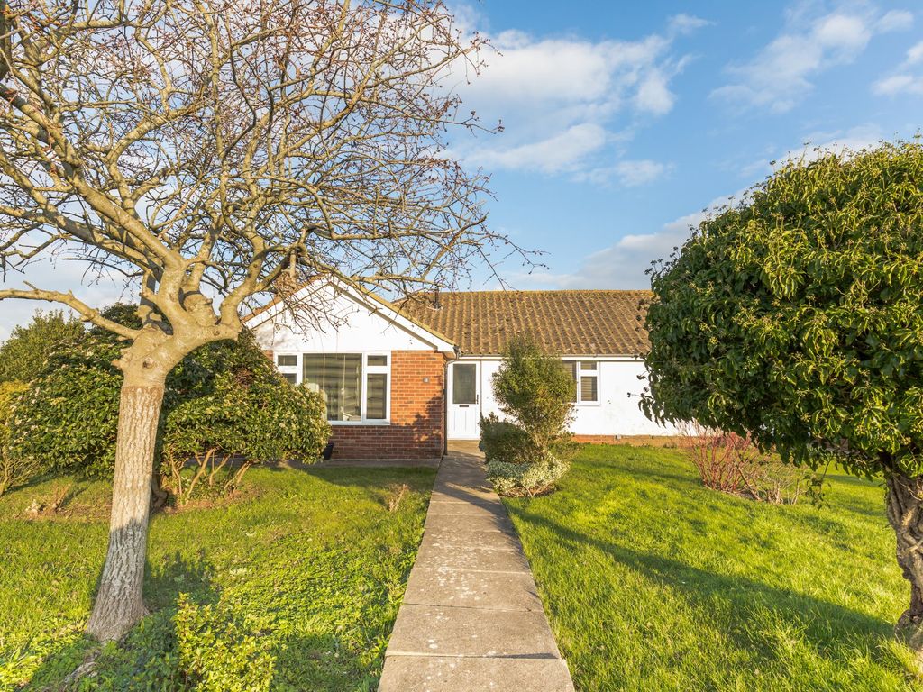 3 bed semidetached bungalow for sale in Downland Close, Brighton BN2 Zoopla