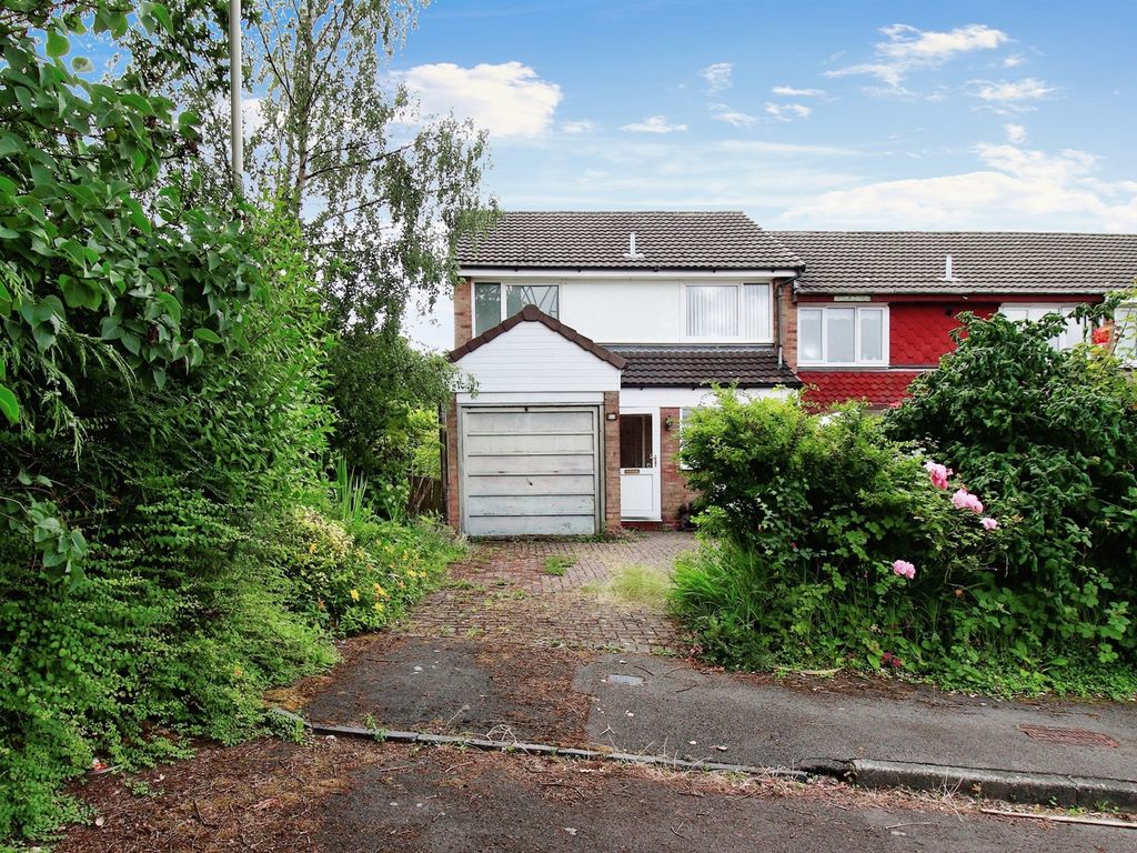 3 bed end terrace house for sale in Pinewoods, Halesowen B62 Zoopla