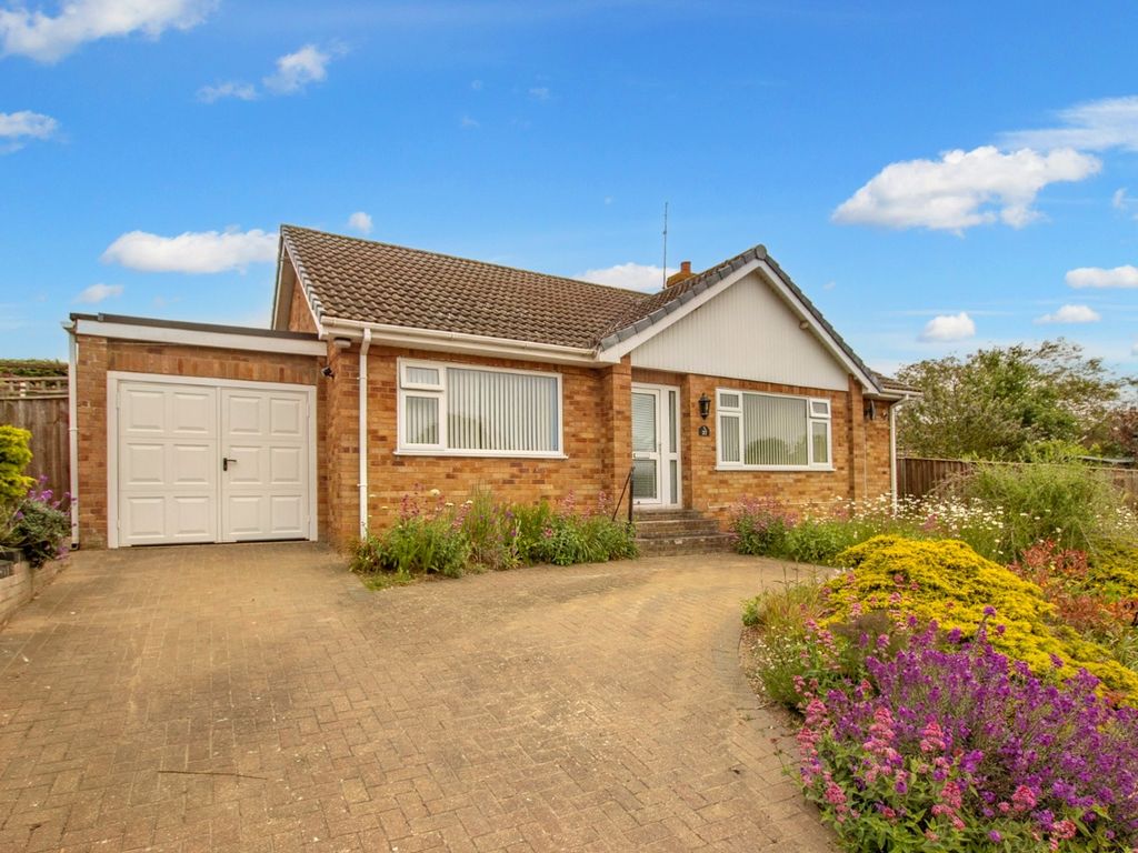 3 bed detached bungalow for sale in Goodminns Estate, Sedgeford