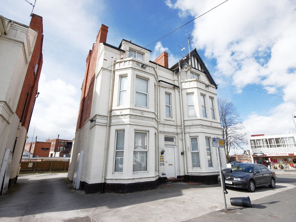 Studio to rent in Pavilion Road, West Bridgford, Nottingham