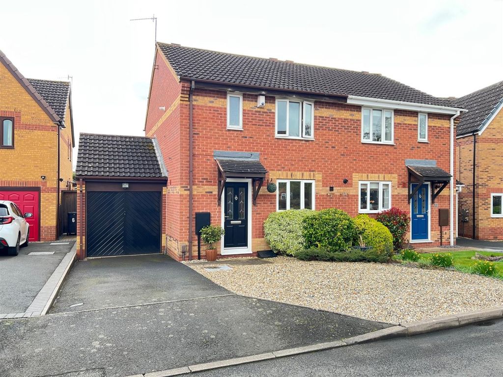 3 bed semidetached house for sale in Zouche Close, Wollaston DY8 Zoopla