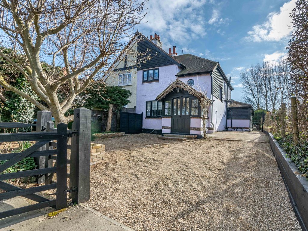 4 bed cottage for sale in East Bank, North End Road, Yapton BN18 Zoopla