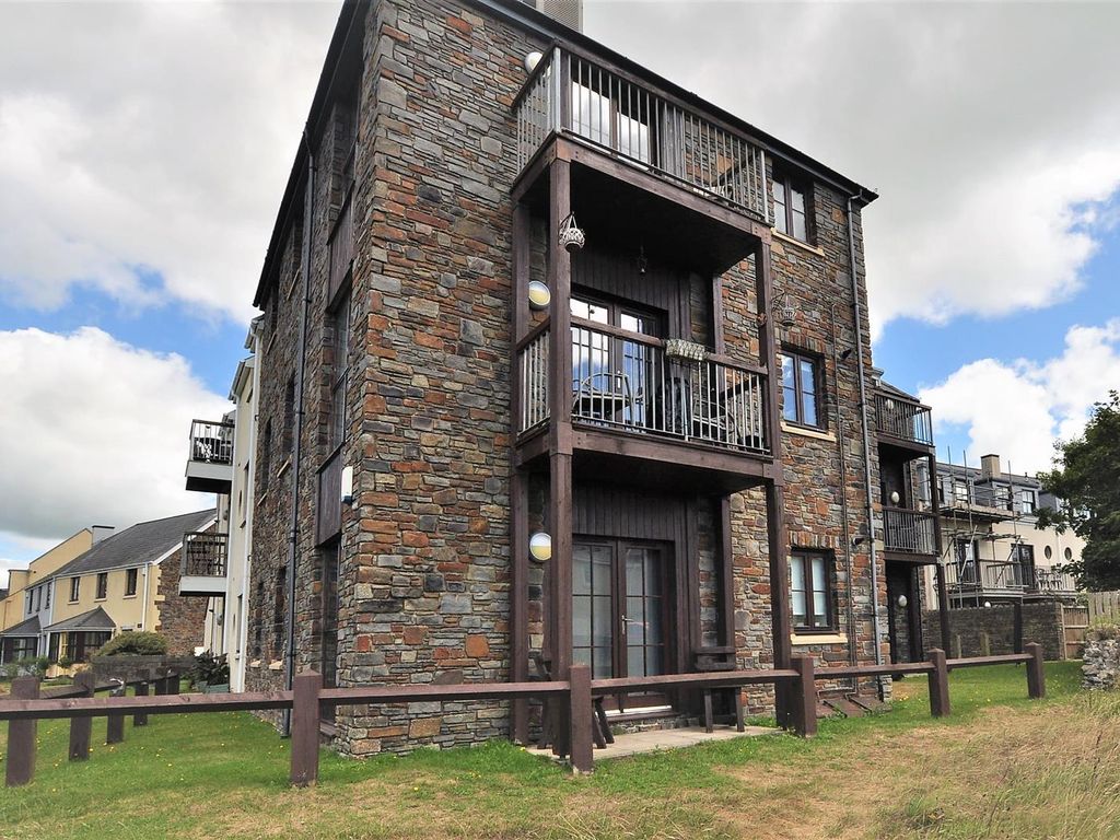 2 bed flat for sale in Chandlers Yard, Burry Port SA16 Zoopla